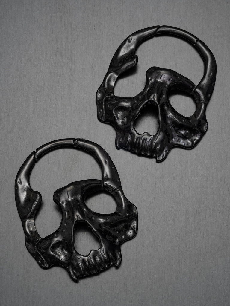 Black Ancient Skull Steel Clicker Hangers