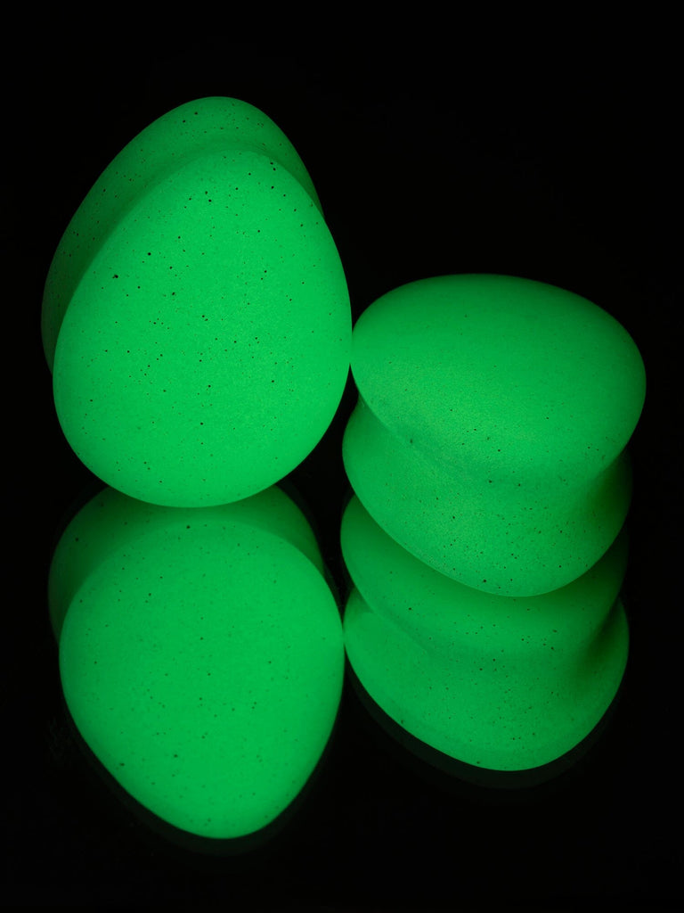 Glow Stone Teardrop Plugs